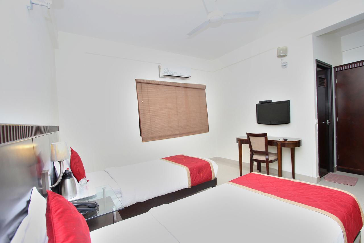 Hotel Amshi International Bangalore Eksteriør bilde