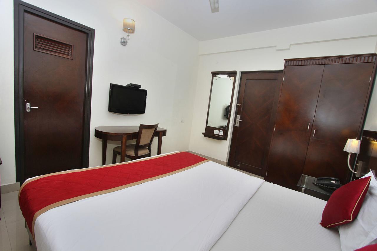 Hotel Amshi International Bangalore Eksteriør bilde
