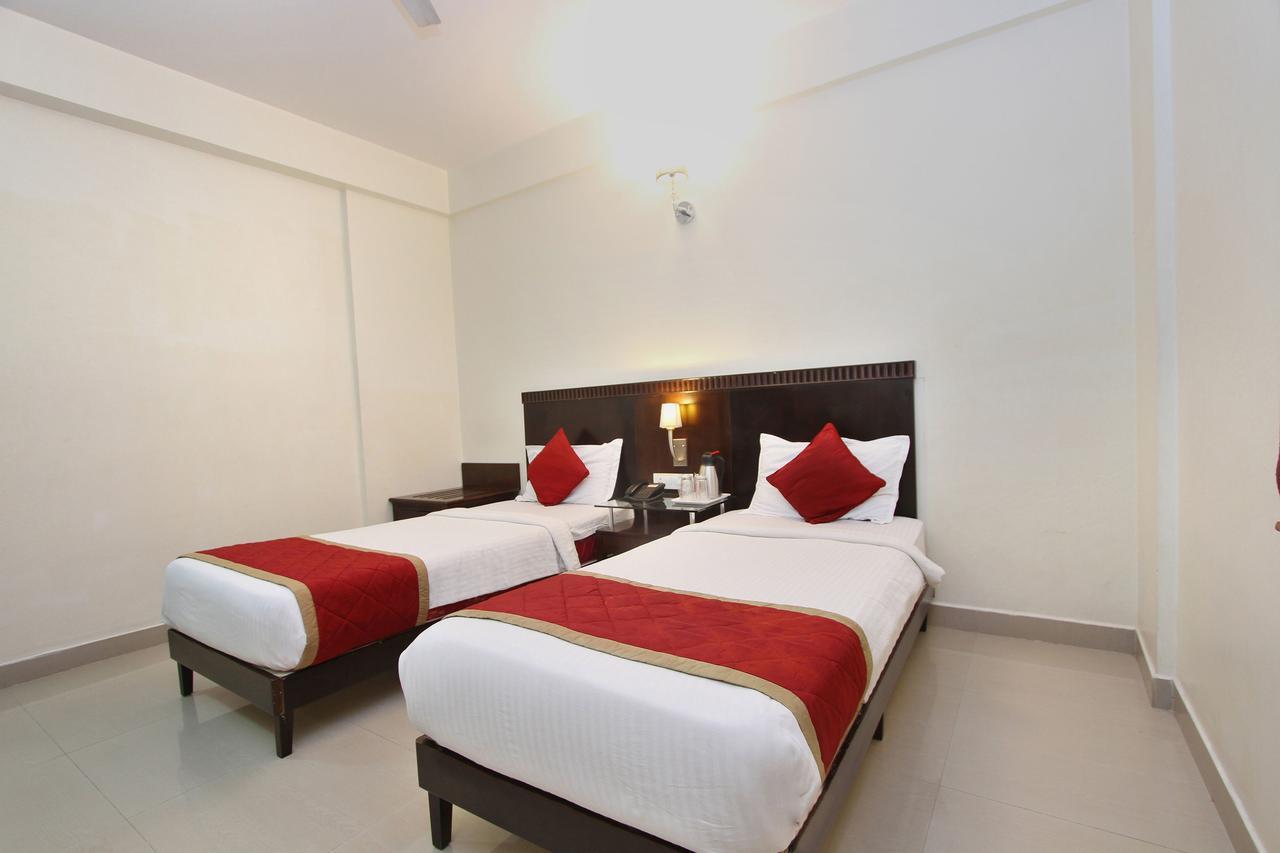 Hotel Amshi International Bangalore Eksteriør bilde